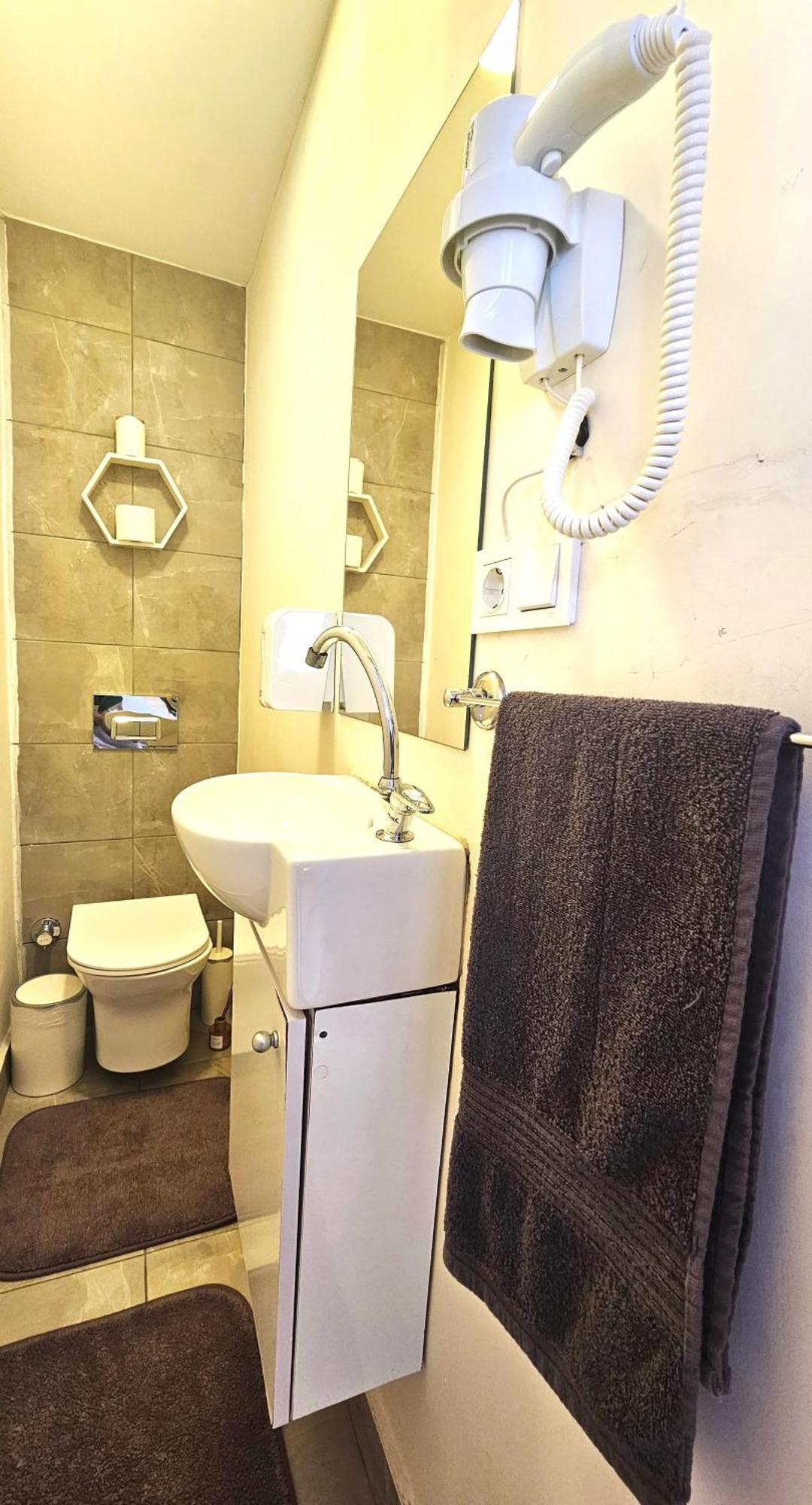 Luxury Suites In Cihangir The Best Part Of Taksim City Center Истанбул Екстериор снимка