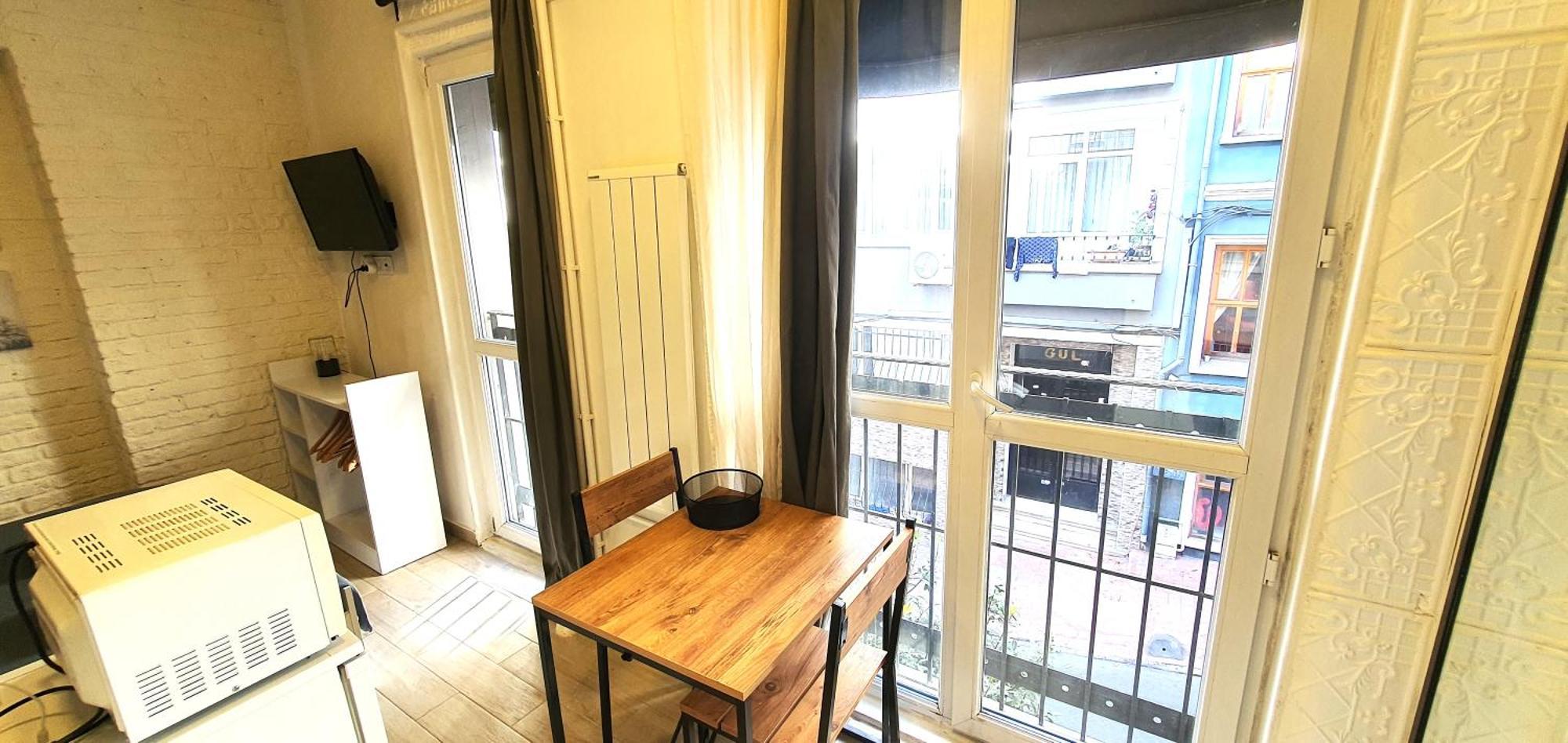 Luxury Suites In Cihangir The Best Part Of Taksim City Center Истанбул Екстериор снимка