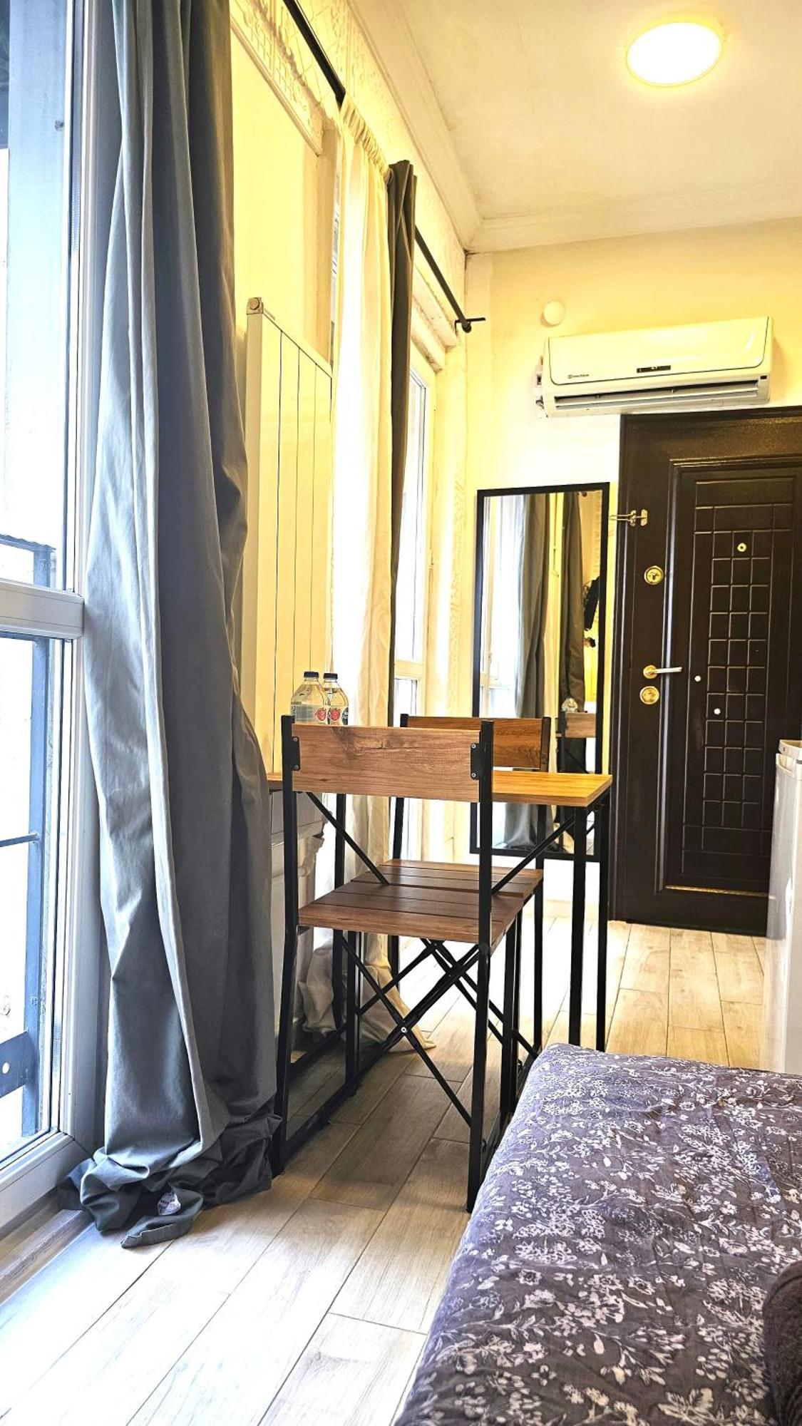 Luxury Suites In Cihangir The Best Part Of Taksim City Center Истанбул Екстериор снимка