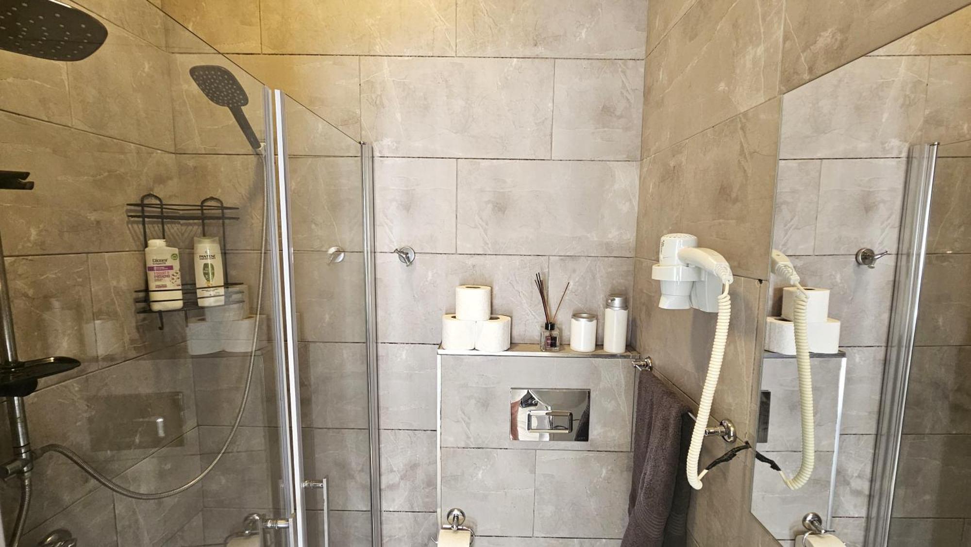 Luxury Suites In Cihangir The Best Part Of Taksim City Center Истанбул Екстериор снимка